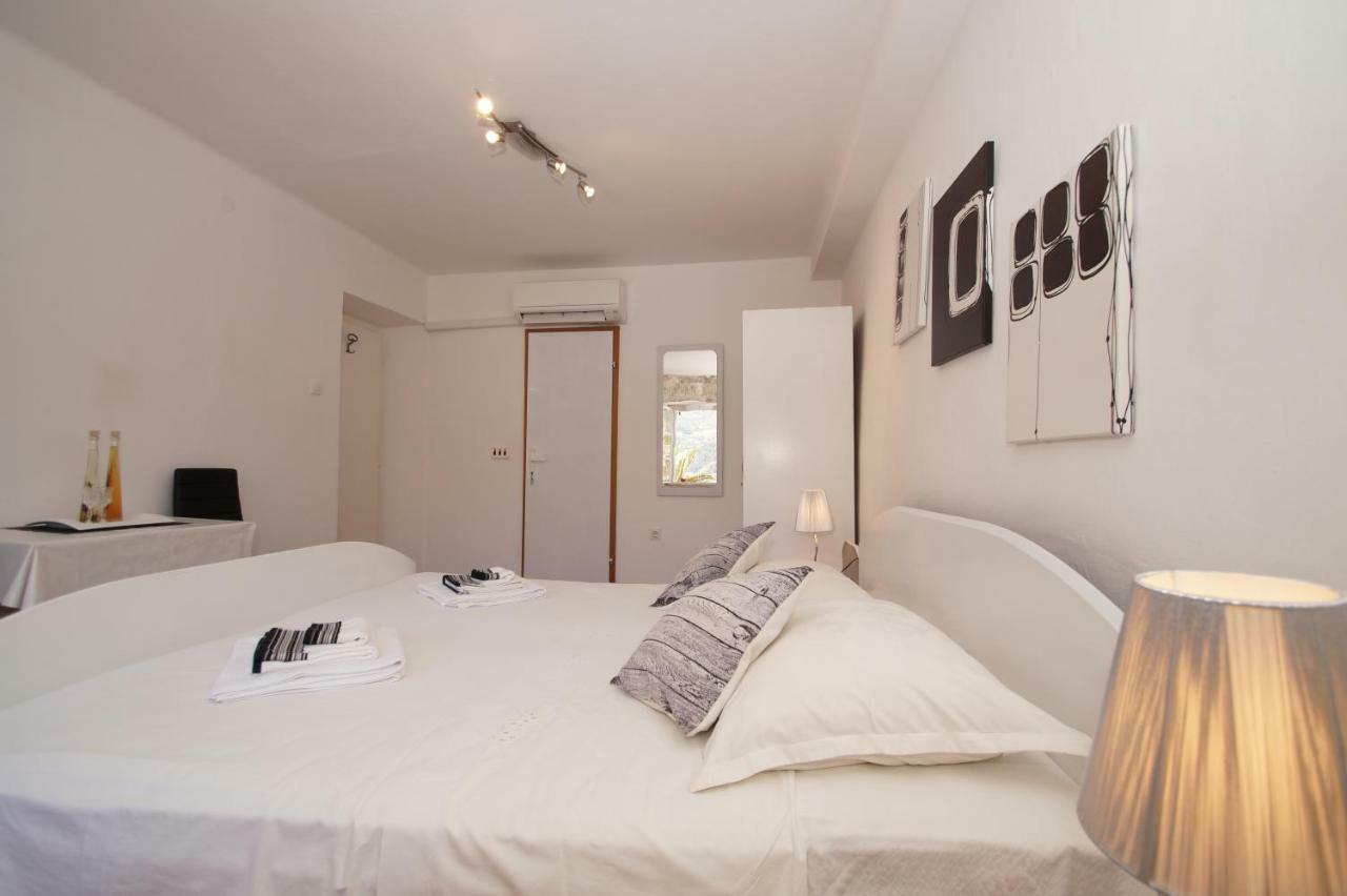 קורצולה Guest House Holiday מראה חיצוני תמונה